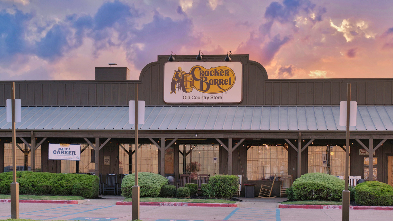A Cracker Barrel restaurant in Springfield, Ohio