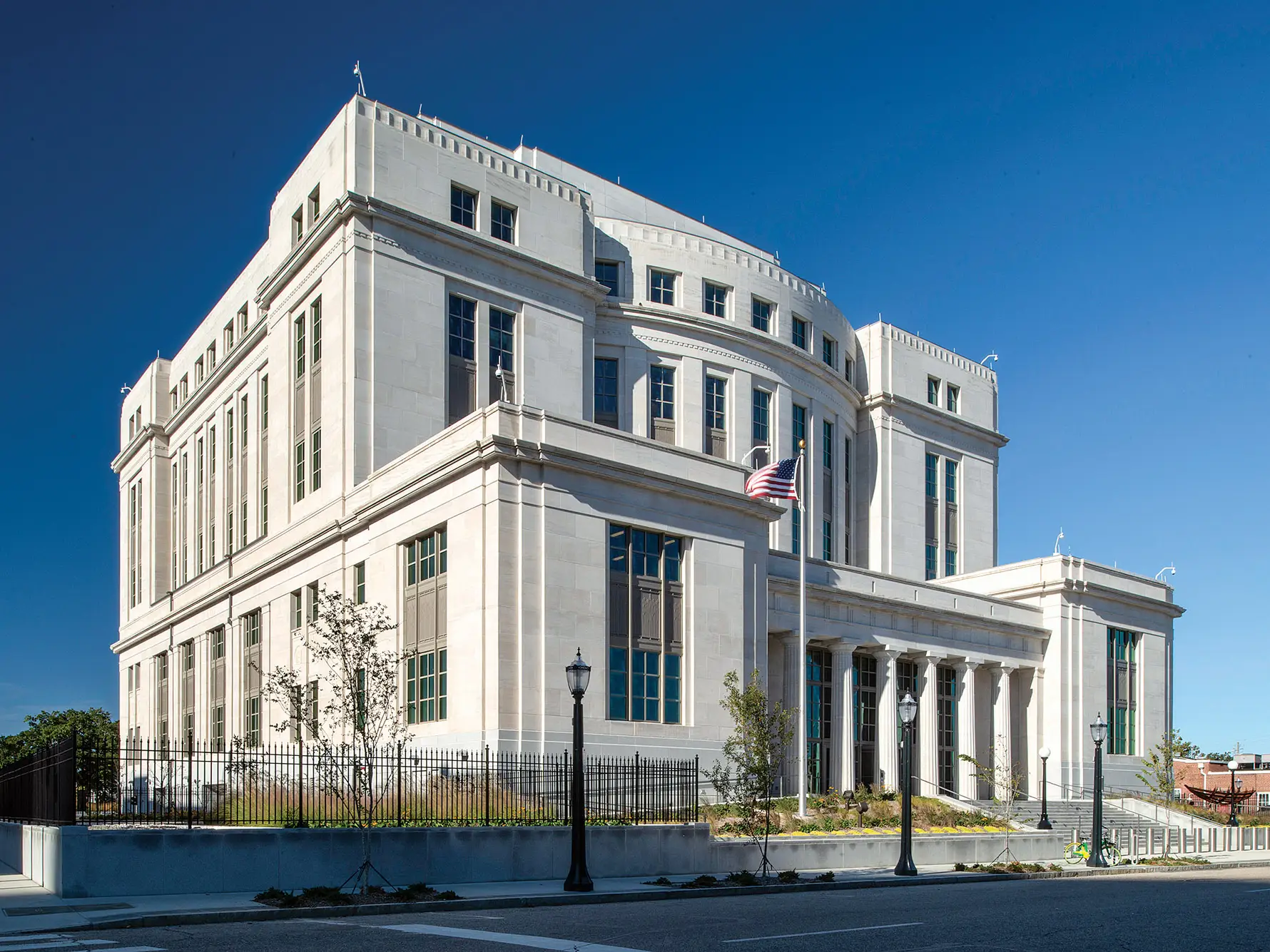Exterior of the United States Court of Appeals for the Third Circuit building in Philadelphia, photographed in daylight