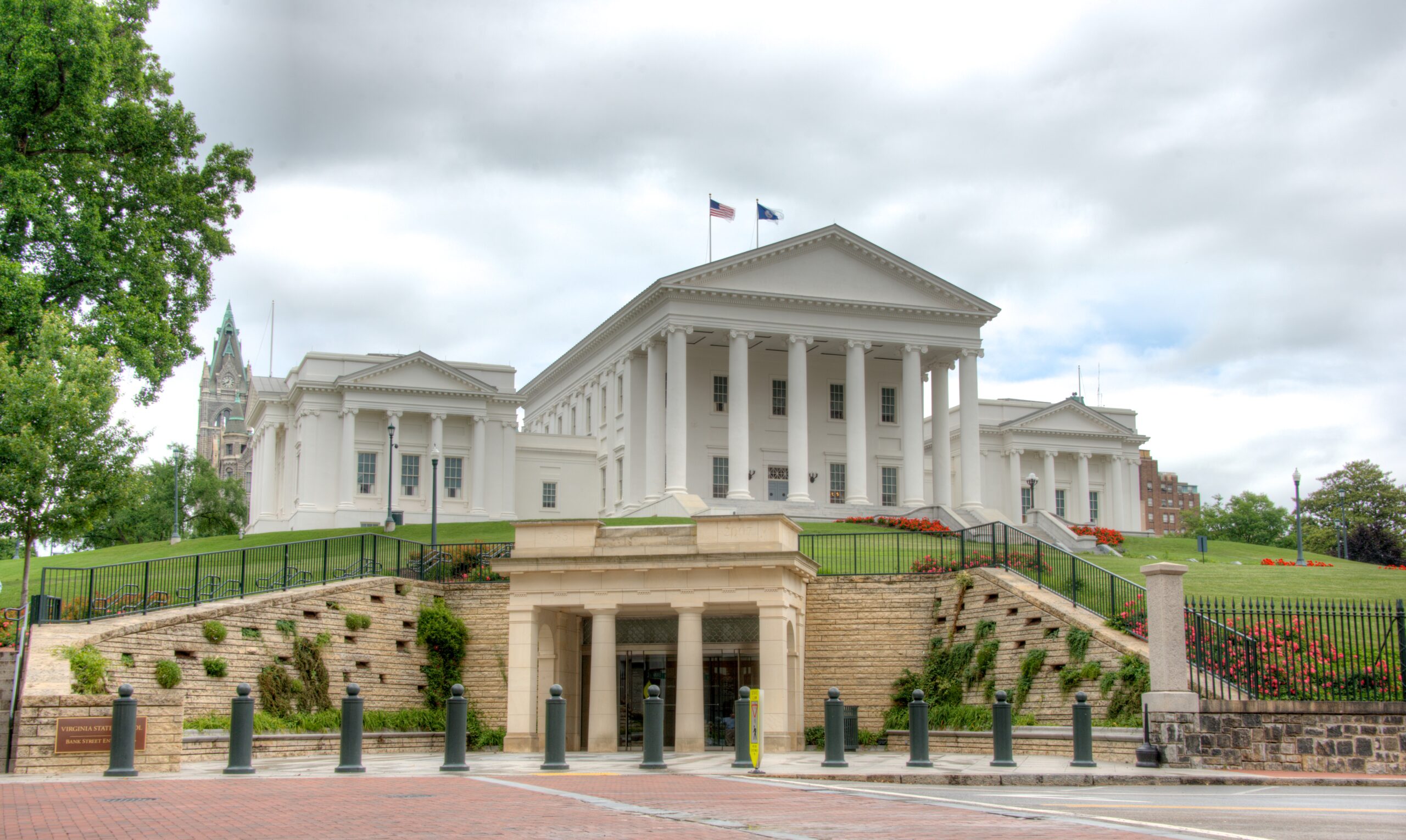 The Virginia State Capitol in Richmond, where state election policy is shaped through legislation and statewide directives.