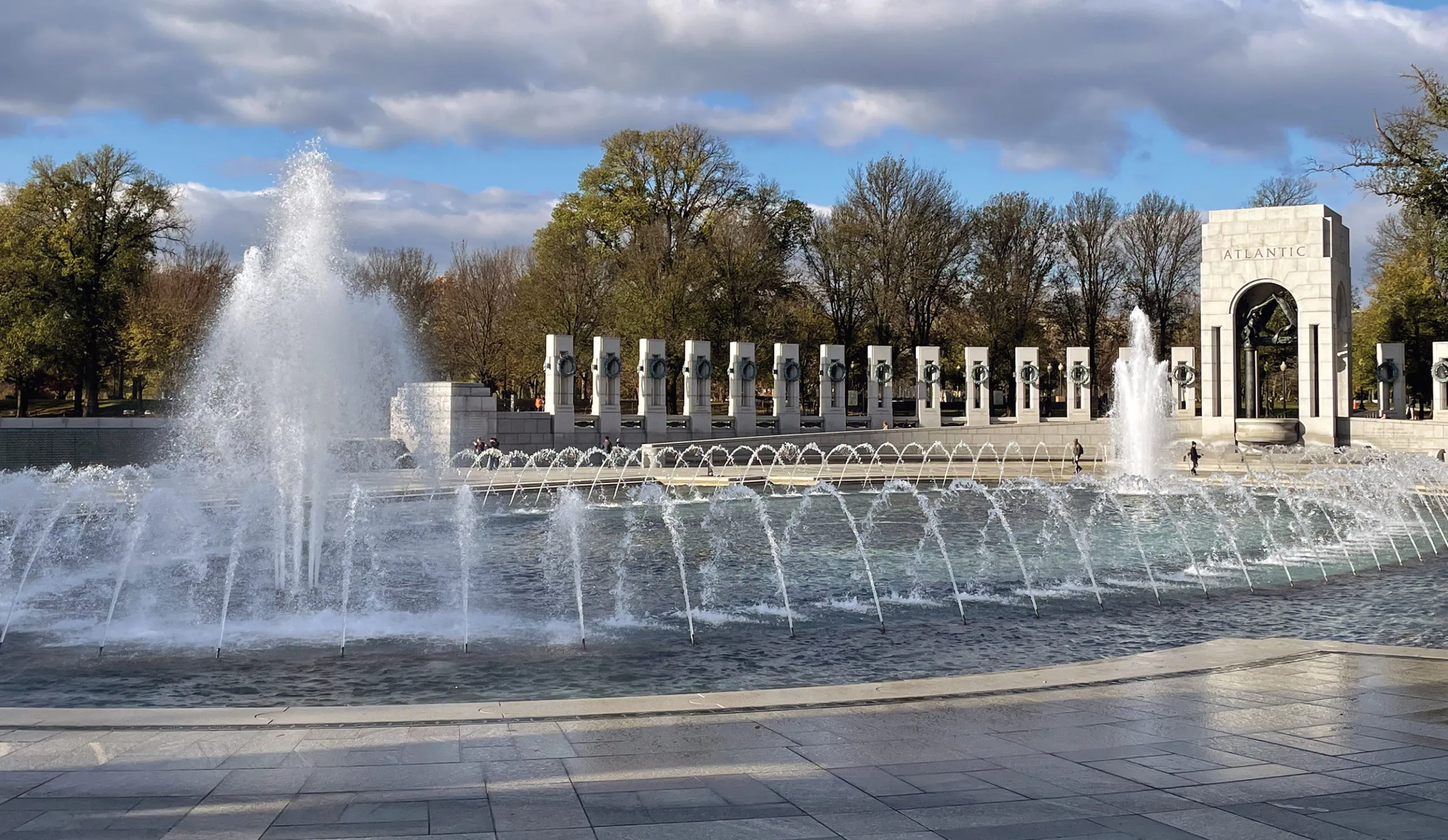 Who Pays to Fix the WWII Memorial?