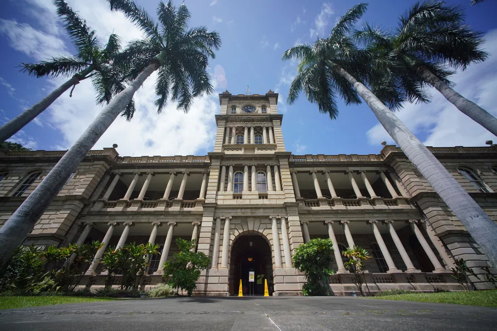 Can Hawaii’s High Court Defy the U.S. Supreme Court?