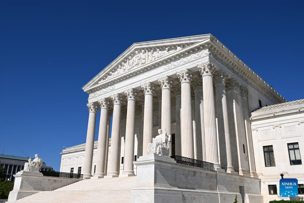 Supreme Court Blocks Va. Democrats’ Bid to Restore Voter-Approved Maps