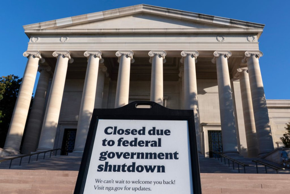 Federal government building closed for holiday