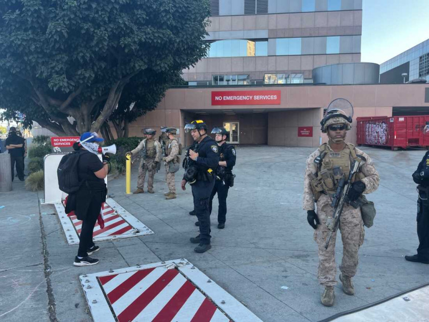 ice raid in los angeles