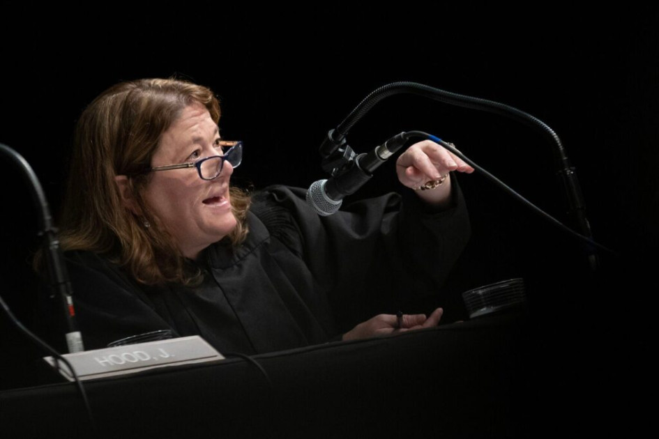 Federal Judge Blocks ICE Arrests in Colorado, Citing Lack of Flight Risk