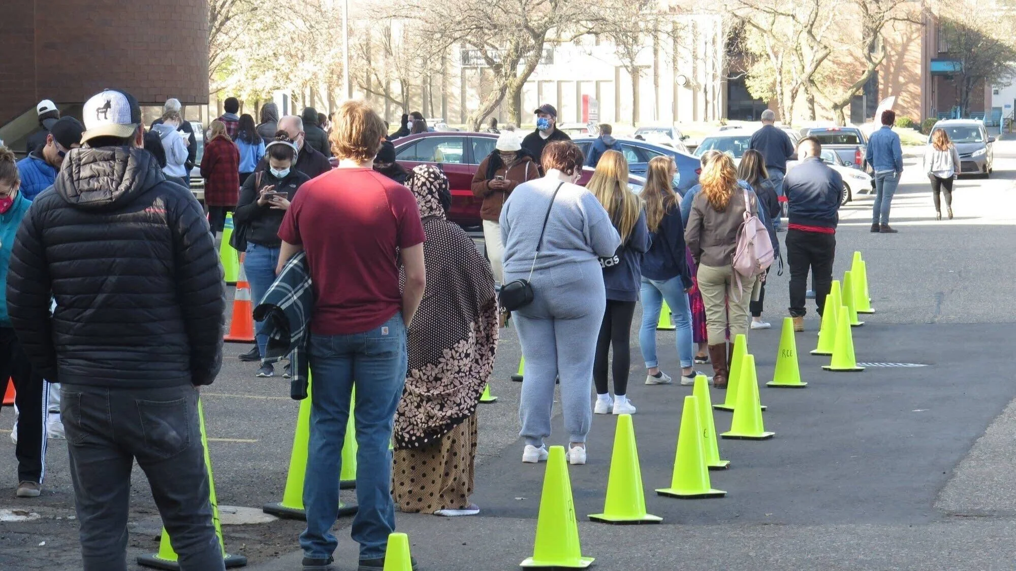 long lines at polling places