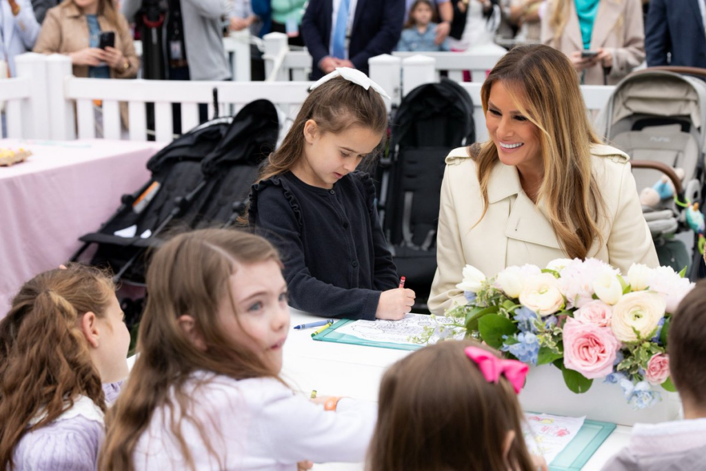 melania trumo hosting children at the white house