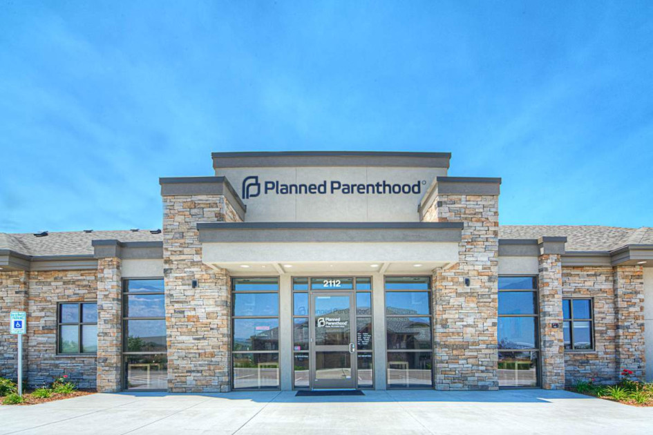 California Hands Planned Parenthood $140 Million After Trump Cuts Federal Funds. The Federalism Battle Just Went Nuclear.