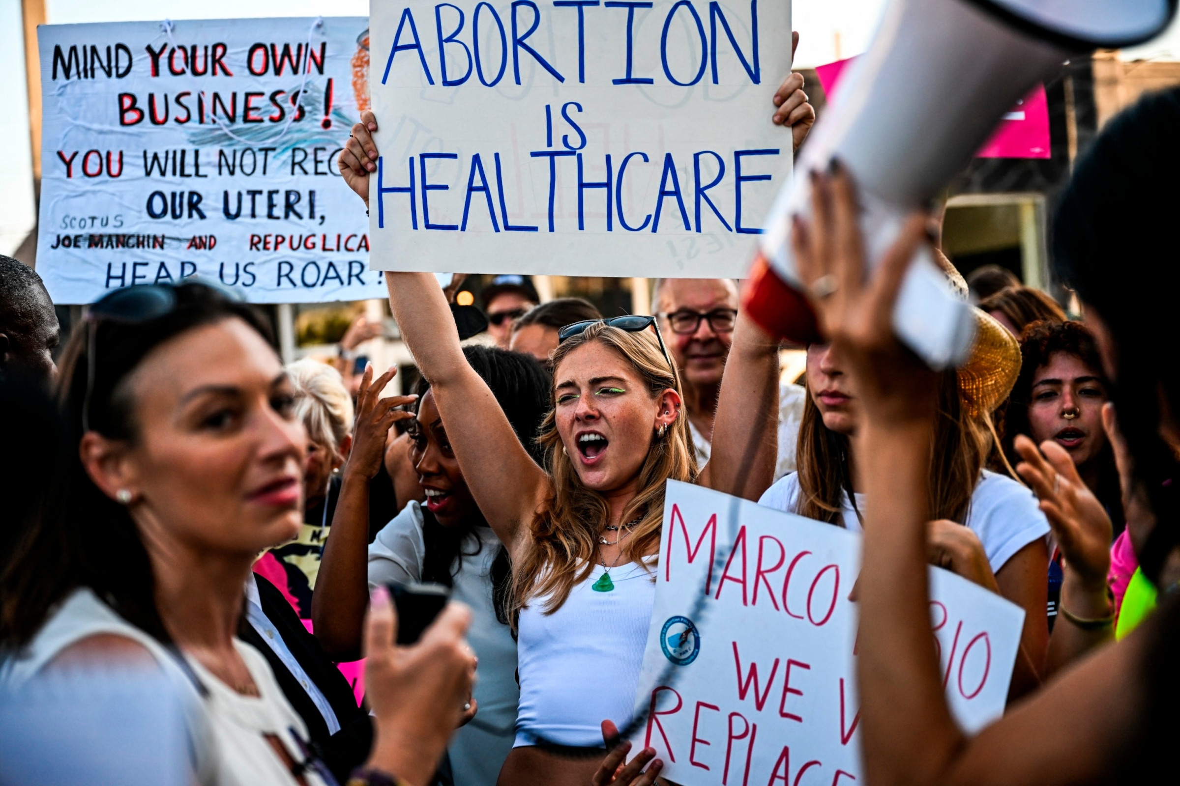 pro-choice activists rally in Orlando Florida