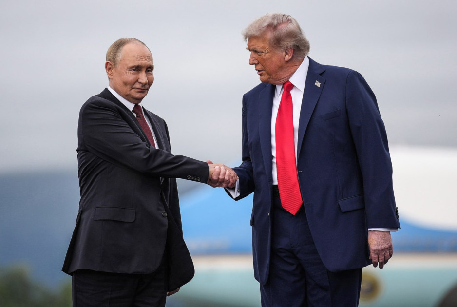 Trump, Citing Putin, Vows To Change Voting Laws Ahead Of Midterms