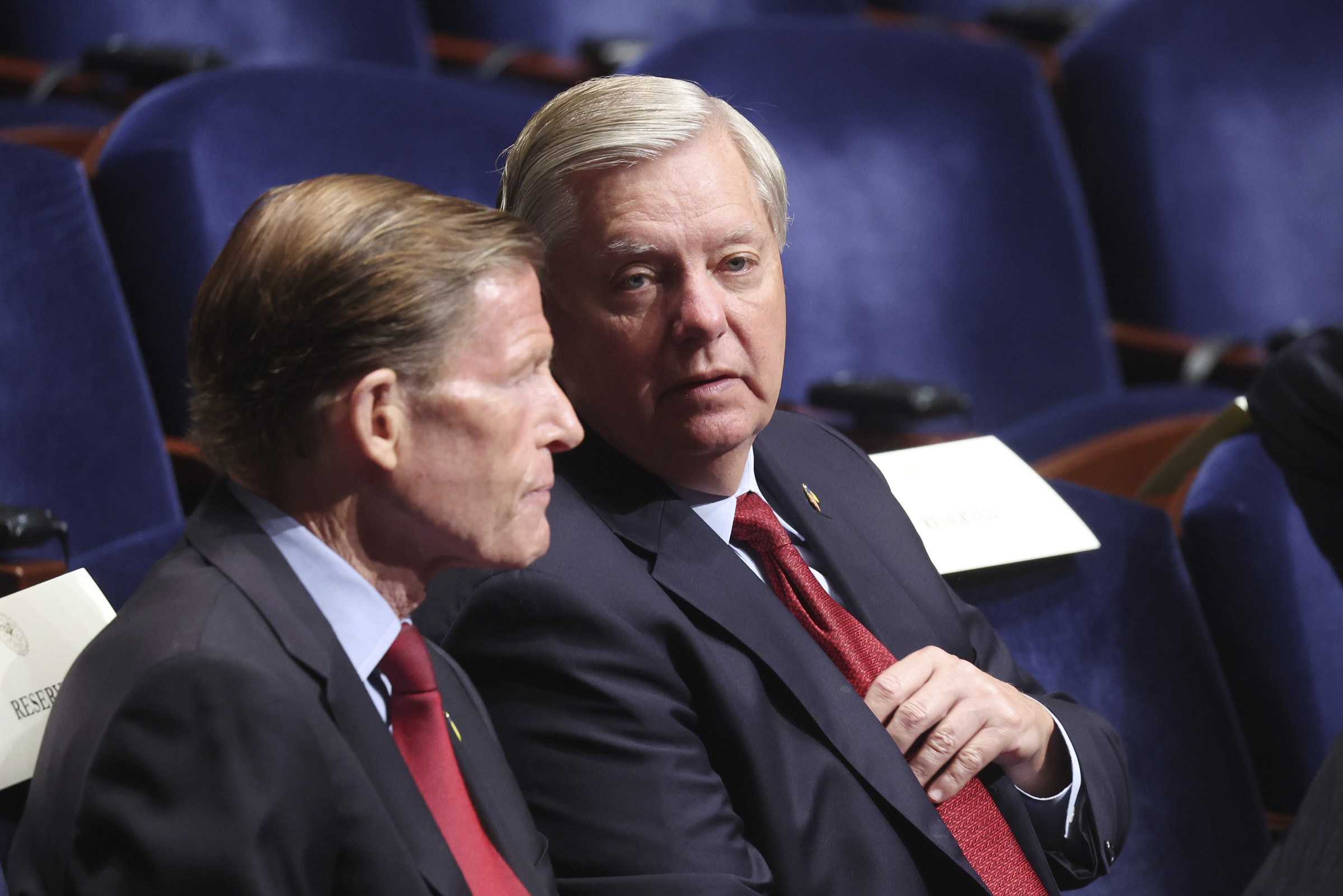 Senator Lindsey Graham and Senator Richard Blumenthal talking