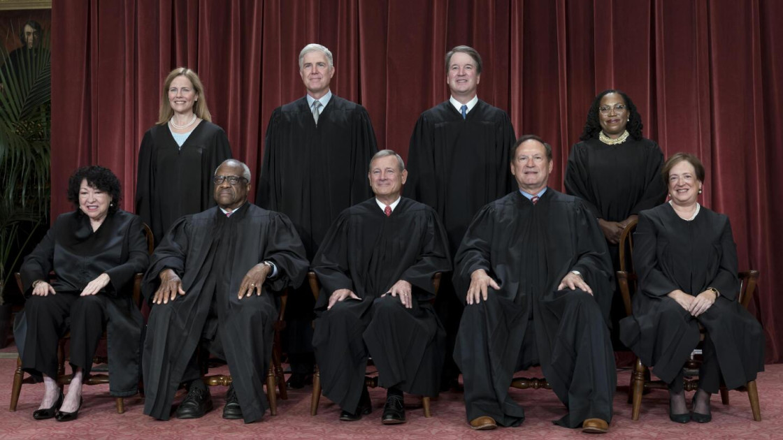 Supreme Court justices group photo