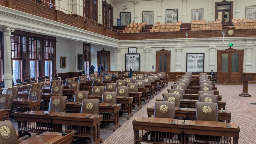 Texas Democrat Sleeps in House Chamber to Protest GOP’s Law Enforcement Escort Rule