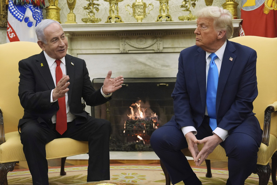 U.S. President Donald Trump meeting with Benjamin Netanyahu