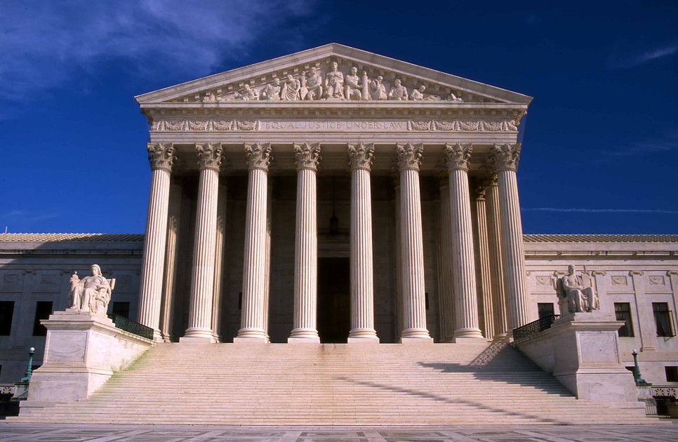 U.S. Supreme Court building during rucho v. common cause