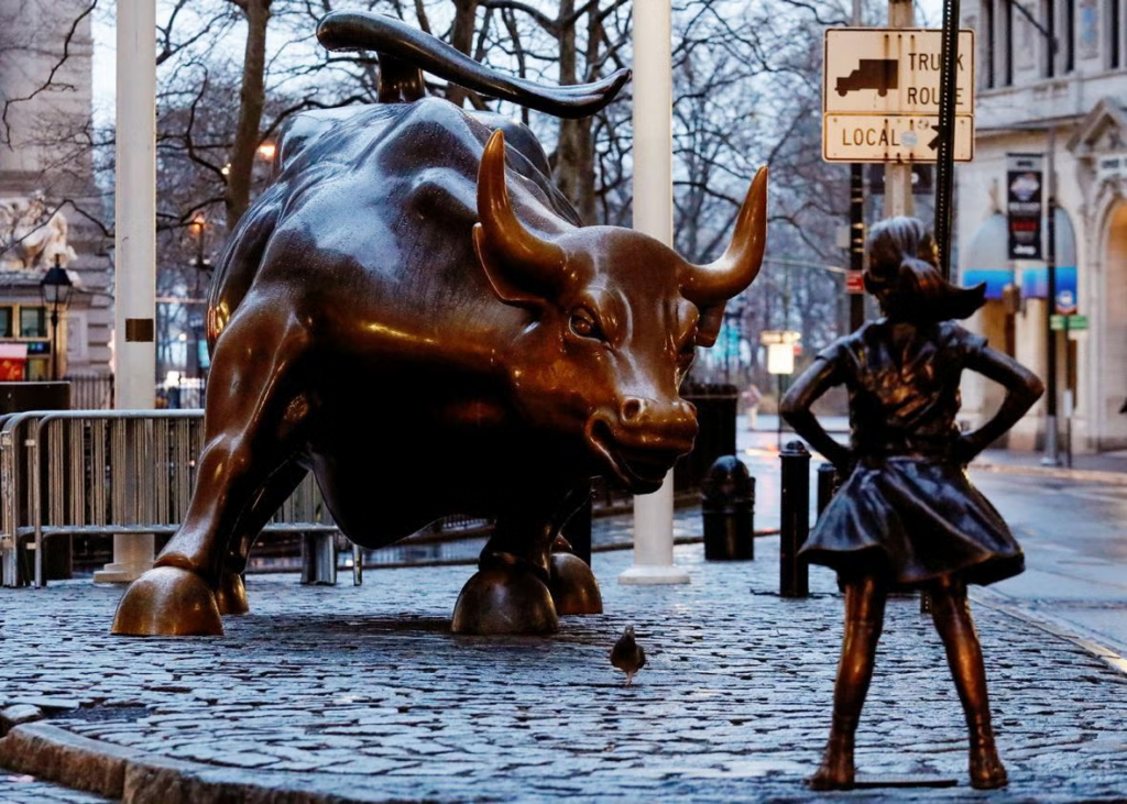 wall street bronze bull