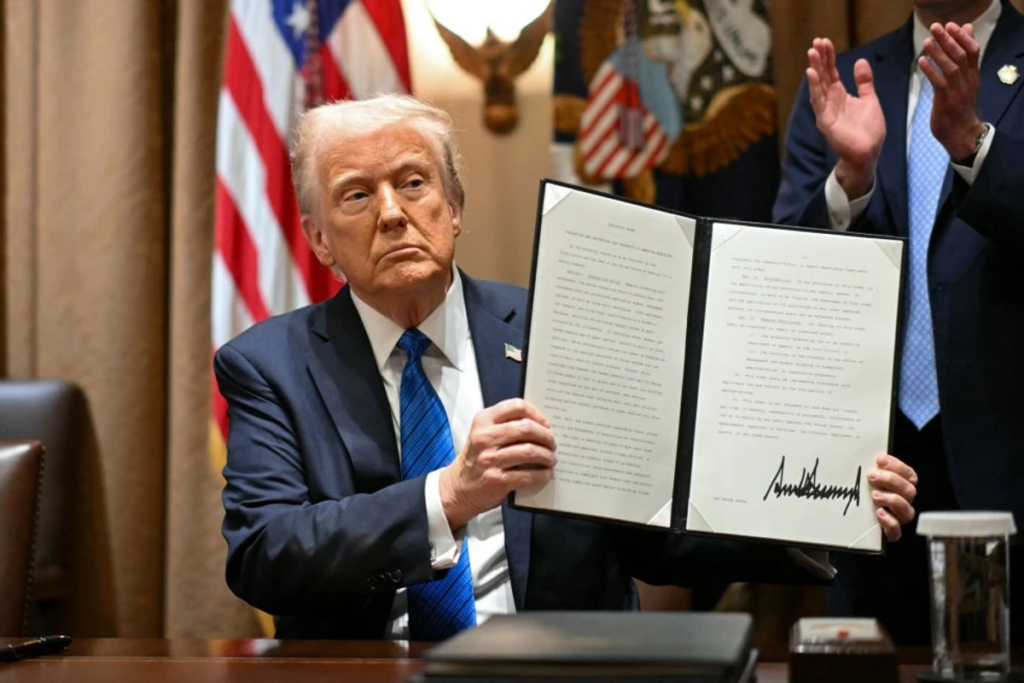 Trump Executive Order on Voting Denounced as 'Authoritarian Power Grab'