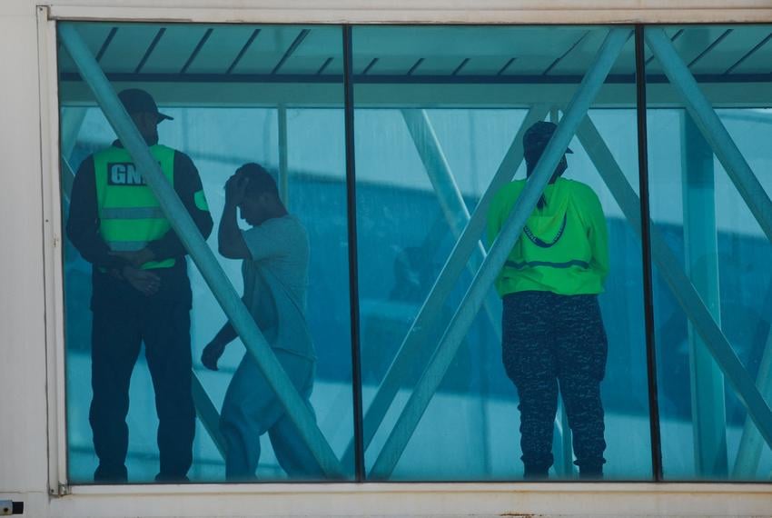 venezuelan migrants detained texas 2025