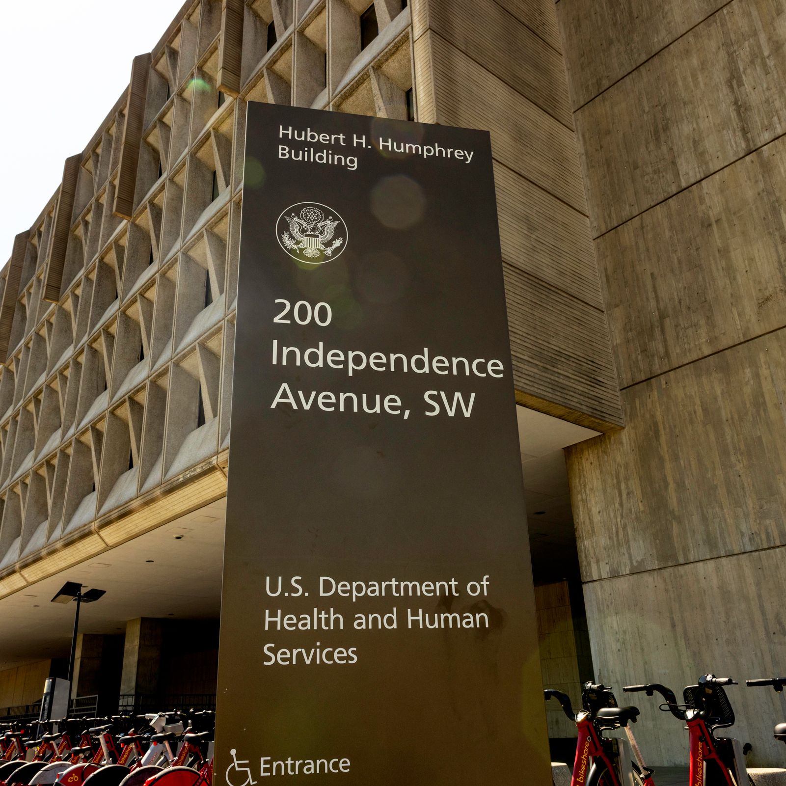 department of health and human services building entrance