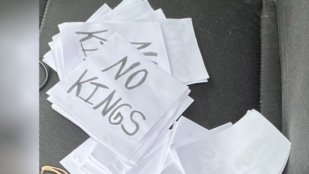 no kings flyers in vehicle