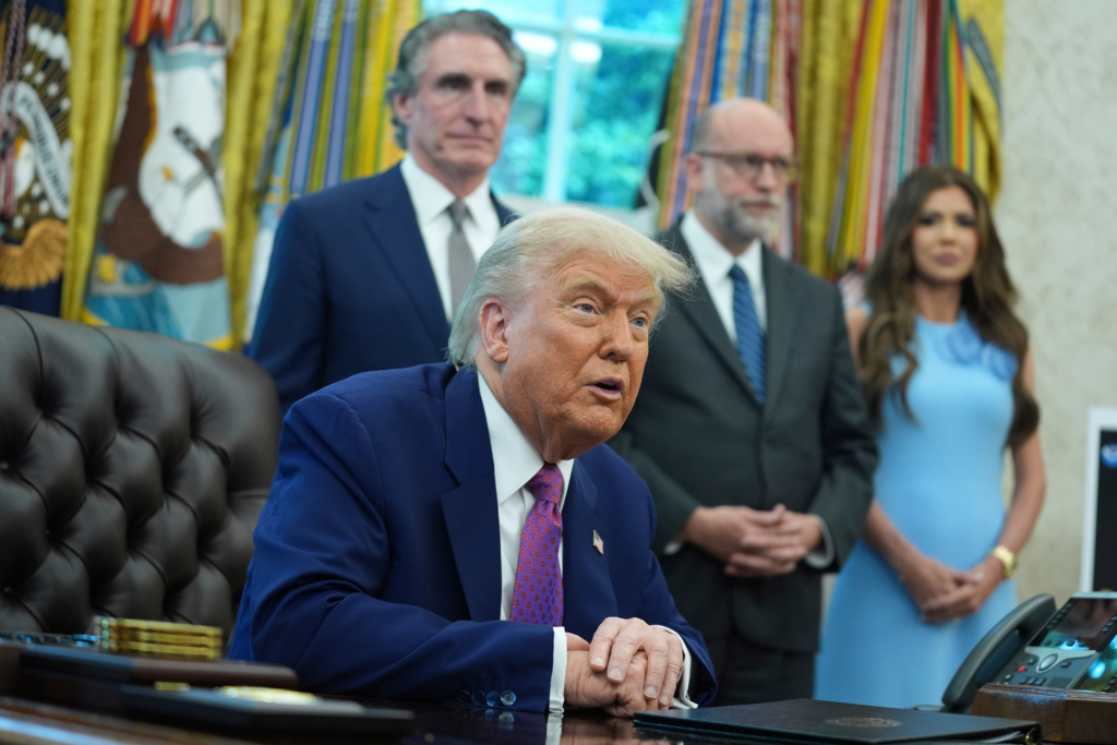 trump takes questions in oval office on la riots