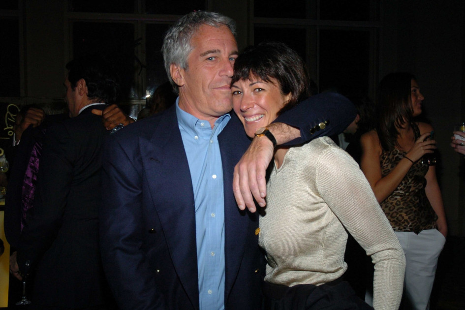 newly obtained image of epstein and maxwell