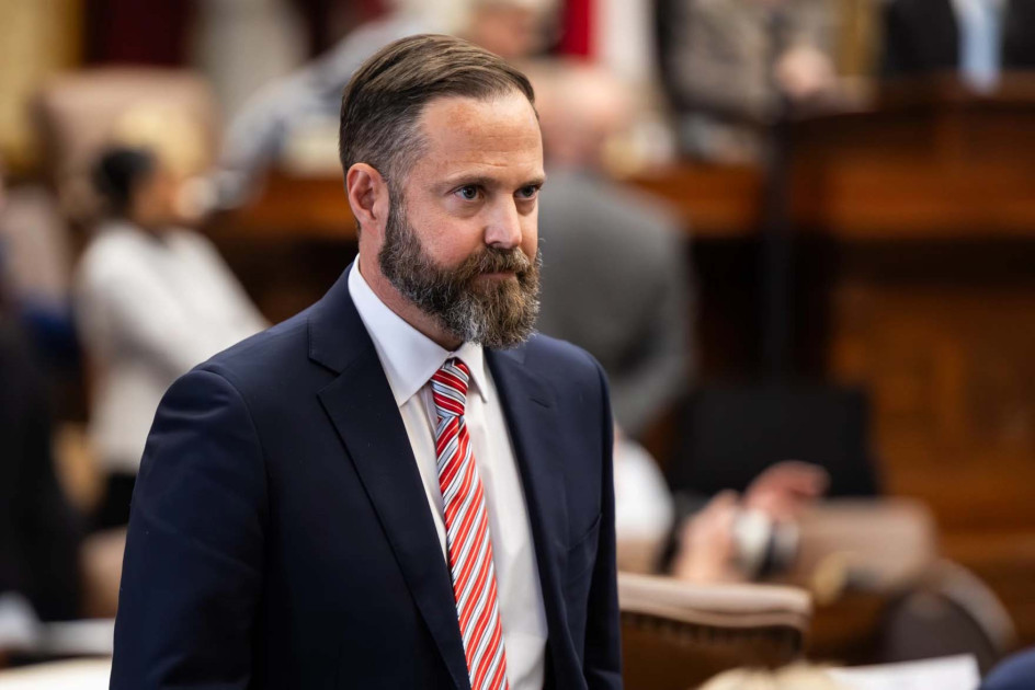 GOP House Speaker Dustin Burrows