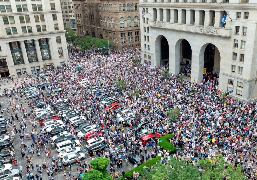 "No Kings" protest gathering