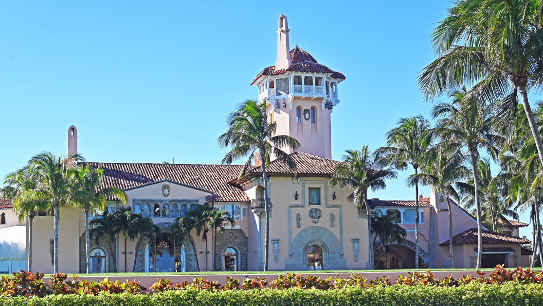 Mar-a-Lago Trump Florida resort exterior