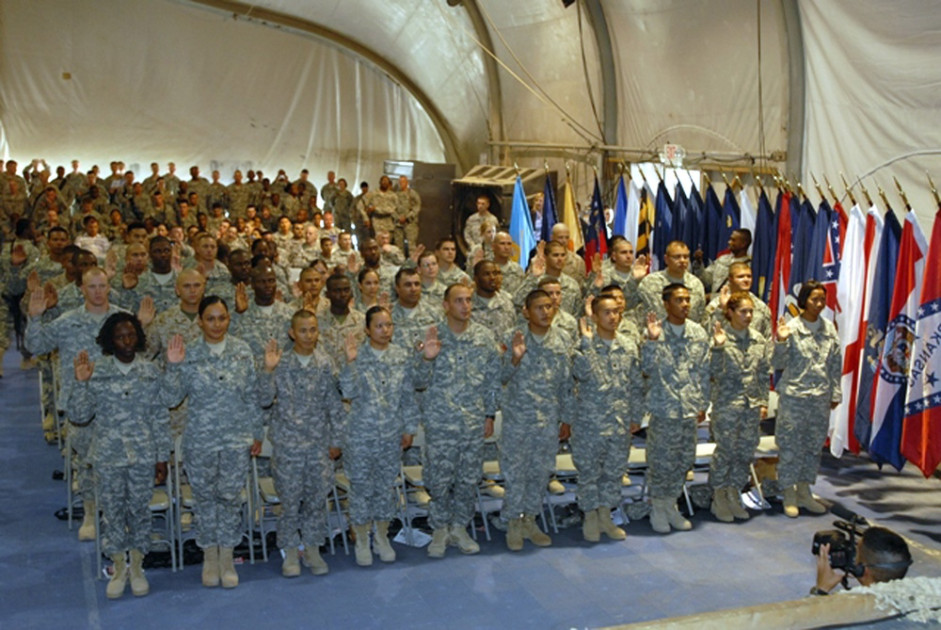 U.S. military servicemembers oath ceremony